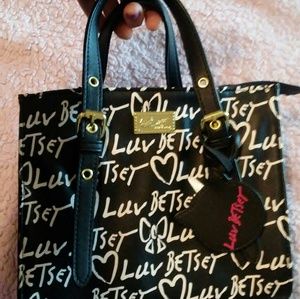 🎀Betsey Johnson Purse💎👛